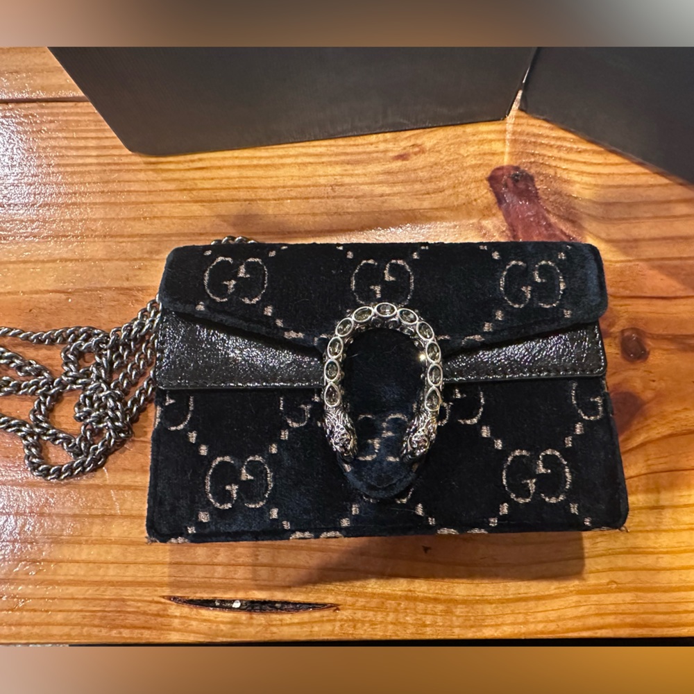 Gucci Mini Velvet Dionysus